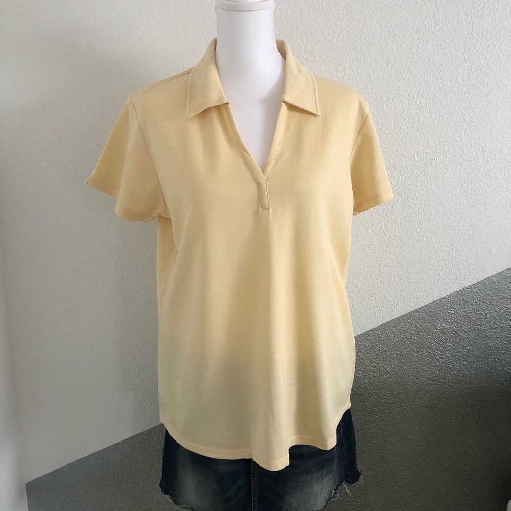 LIZ CLAIBORNE GOLF TOP SIZE M